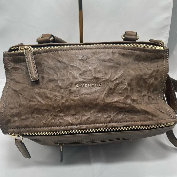 GIVENCHY Tumbled Sheepskin Pandora - Picture 6 of 9